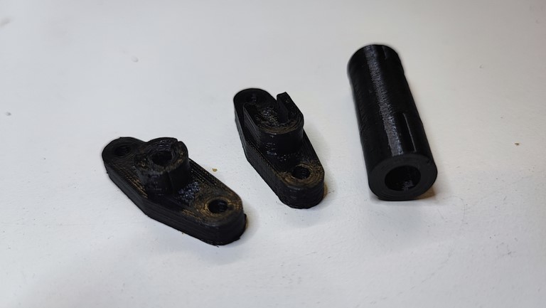 j5 c25 fixations phare 