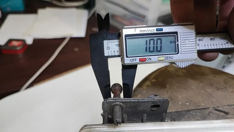 j5, c25 , fixations de phare, phase 2