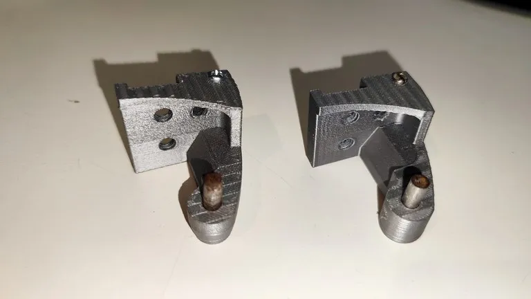 renault eriba , charniére de porte 